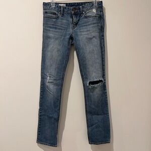 GAP Women's Straight Leg Blue Jeans